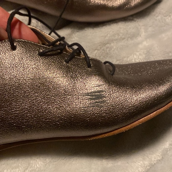 Super Soft Metallic Poppy Barley lace-up Oxford flats - Picture 6 of 6